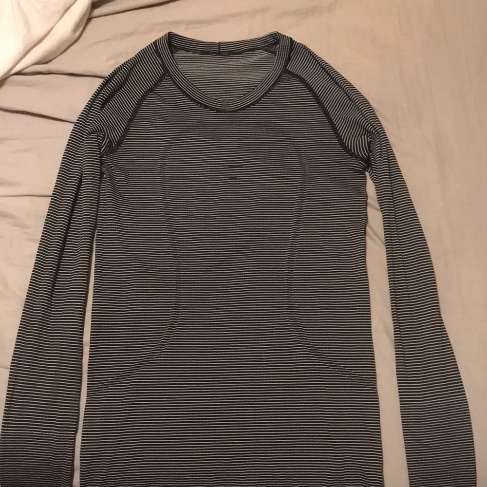 Lululemon Long Sleeve Swiftly Tech Top